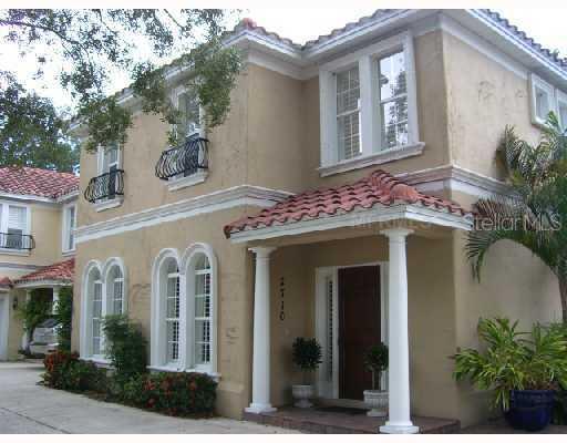 2710 W Price Ave., Tampa, FL 33611