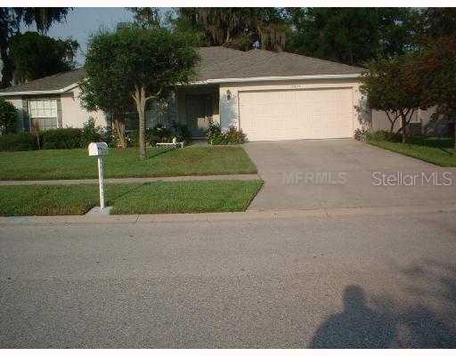 2337 Towering Oaks Creek, Seffner, FL 33584