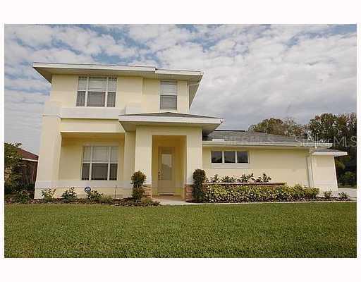 19615 Eagle Crest Dr., Lutz, FL 33549