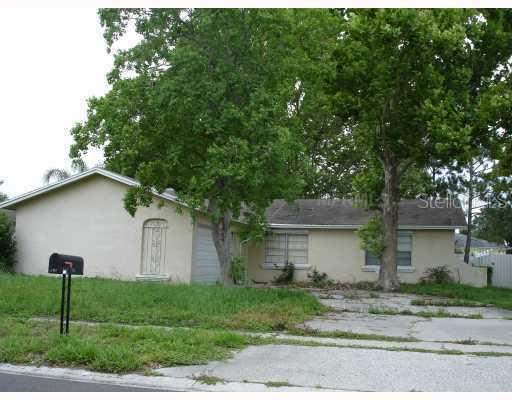 915 York Dr., Brandon, FL 33510