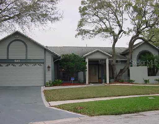 507 N Fayette Cir., Safety Harbor, FL 34695