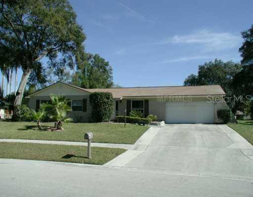 901 Shangri La Dr., Seffner, FL 33584