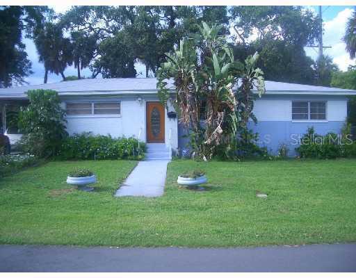 2222 Davis St., Tampa, FL 33605