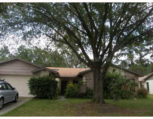 3912 Dunaire Dr., Valrico, FL 33594