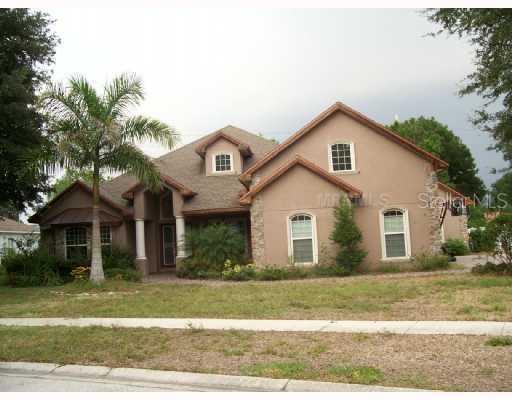 1615 Heritage Dr., Valrico, FL 33594