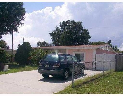 4704 Murray Hill Dr., Tampa, FL 33615