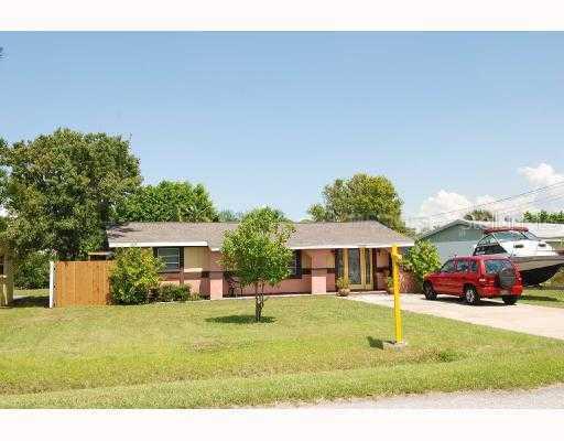 3419 W Shell Point Rd., Ruskin, FL 33570