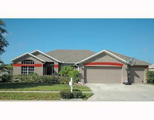 1219 Baycove Ln., Lutz, FL 33549