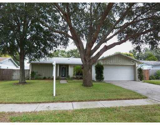 2707 Bryan Manor Dr., Brandon, FL 33511