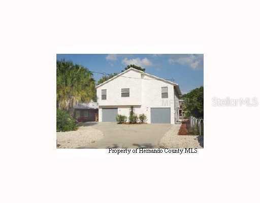 7244 Coventry Ct., Weeki Wachee, FL 34607