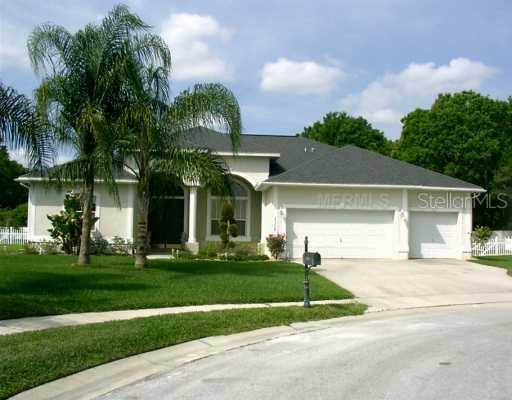 23738 Pow Wow Dr., Lutz, FL 33559