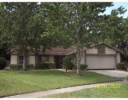 17532 Willow Pond Dr., Lutz, FL 33549