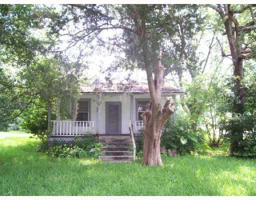 264 Roosevelt Ave., Masaryktown, FL 34604