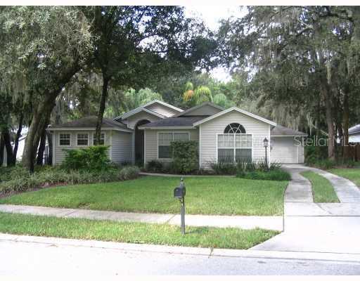 18128 Swan Lake Dr., Lutz, FL 33549