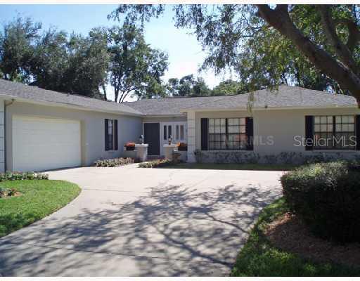 4306 Golf Crest Ct., Tampa, FL 33618