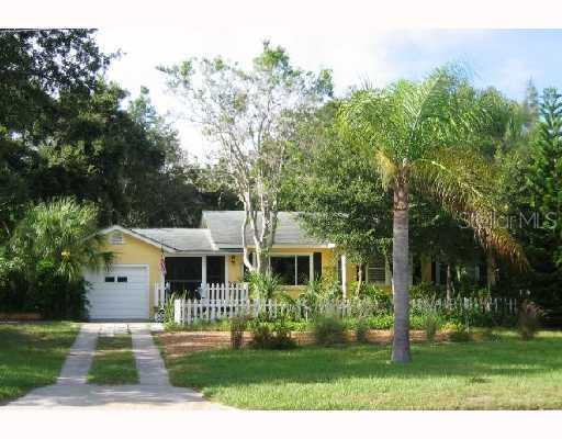 1044 Sunset Point Rd., Clearwater, FL 33755