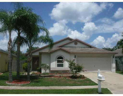 646 Sand Ridge Dr., Valrico, FL 33594