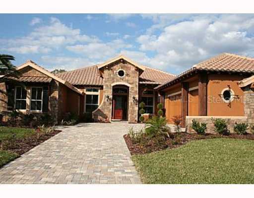 17520 Corsino Dr., Lutz, FL 33548