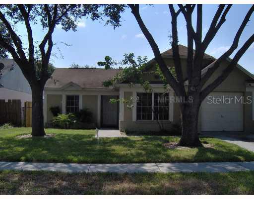 318 Regal Park Dr., Valrico, FL 33594