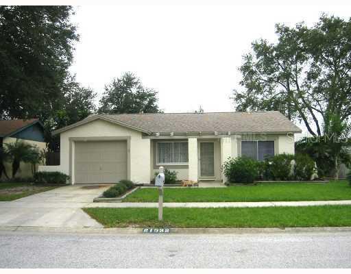 21532 Southwood Dr., Lutz, FL 33549