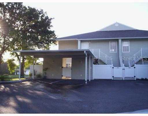 8350 Savannah Trace Cir. #302, Tampa, FL 33615