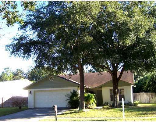 1720 Spinning Wheel Dr., Lutz, FL 33559