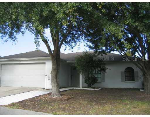 945 Sandywood Dr., Brandon, FL 33510