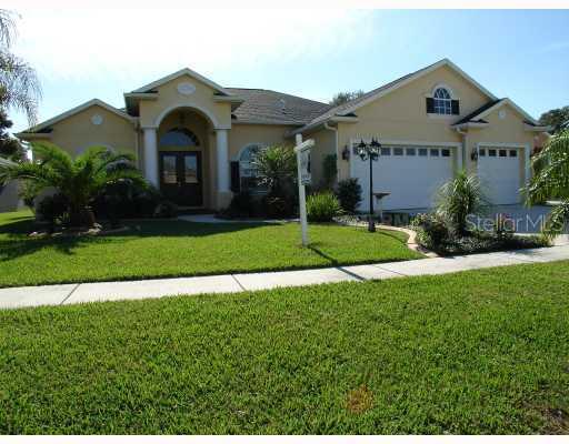1118 Carriage Park Dr., Valrico, FL 33594