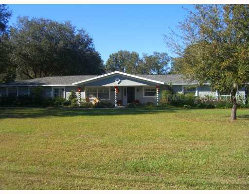 406 Ronele Dr., Brandon, FL 33511