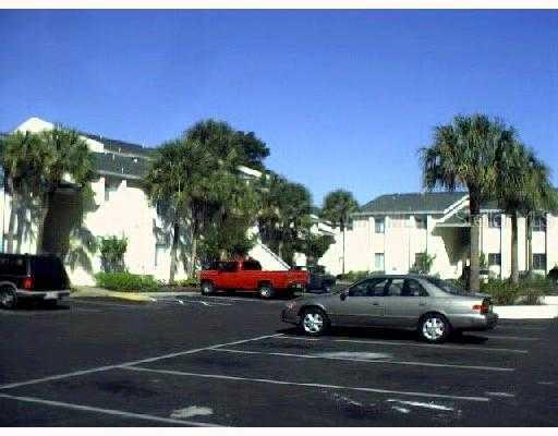 7918 Kosi Palm Pl. #101, Tampa, FL 33615