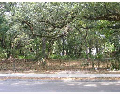 4913 N Macdill Ave., Tampa, FL 33614