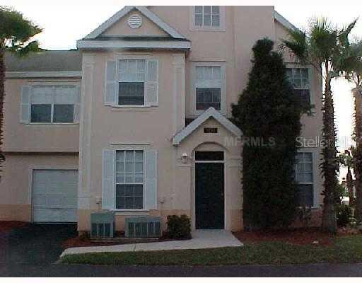 9210 Lake Chase Island Way, Tampa, FL 33626