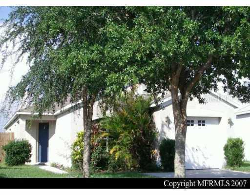 1040 Lake Shore Ranch Dr., Seffner, FL 33584