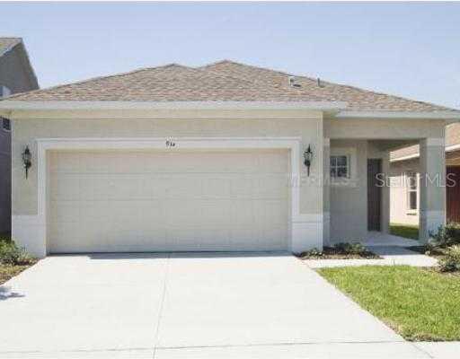 816 College Chase Dr., Ruskin, FL 33570