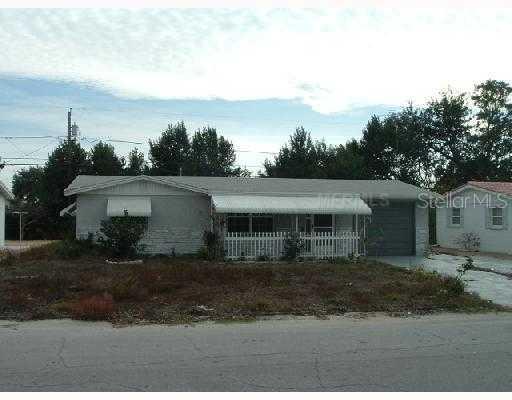 4826 Gaslight Ave., Holiday, FL 34690