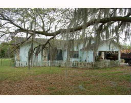 3830 Oakwood Dr., Zephyrhills, FL 33543