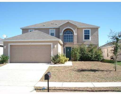332 Milford St., Davenport, FL 33897