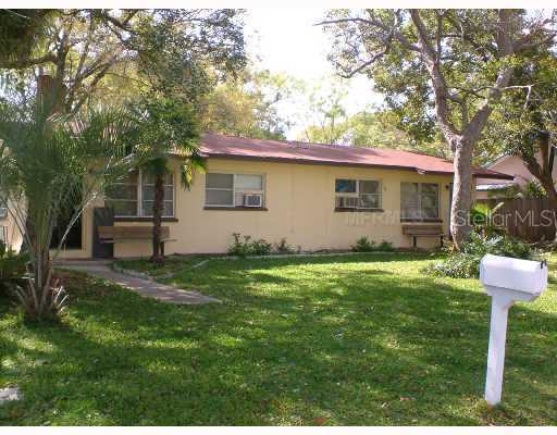 5205 9th St., Zephyrhills, FL 33542