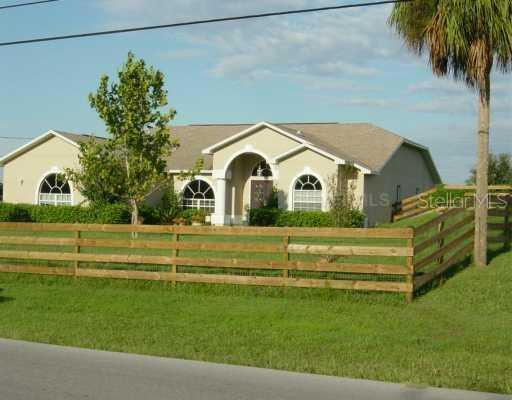 4424 Foxwood Blvd., Wesley Chapel, FL 33543