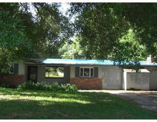 11405 E Old Hillsborough Ave., Seffner, FL 33584