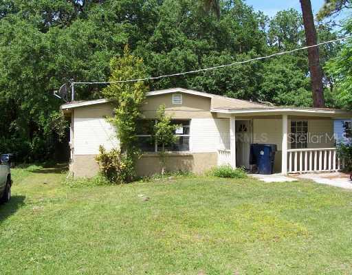 6208 N 37th St., Tampa, FL 33610