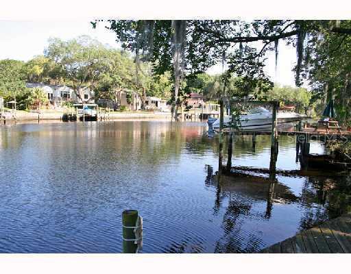 6726 N Rivershore Dr., Tampa, FL 33604