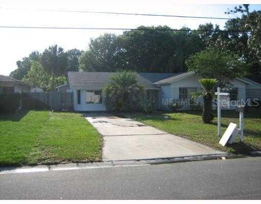 4911 Bay Crest Dr., Tampa, FL 33615