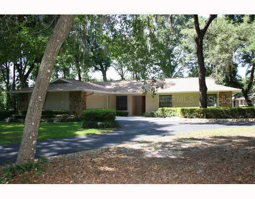 4710 Fairlea Dr., Valrico, FL 33594