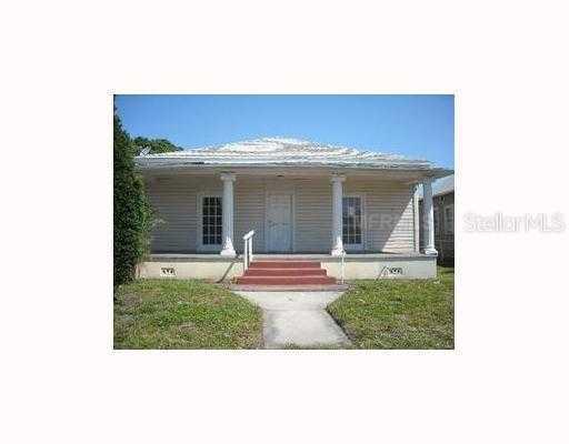 2022 Thrace St., Tampa, FL 33605