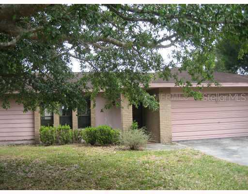 608 Brentwood Pl., Brandon, FL 33511