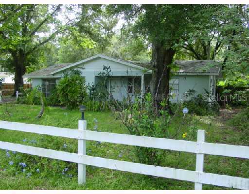 3704 Pierce Harwell Loop, Plant City, FL 33565