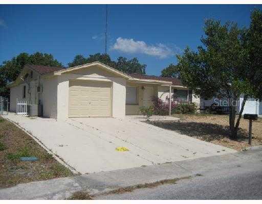 1435 Russel Ln., Holiday, FL 34691