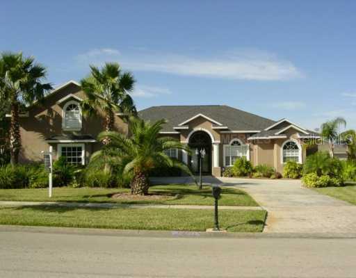 805 Citrus Wood Ln., Valrico, FL 33594