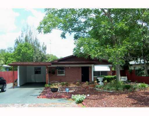 9315 N Oakleaf Ave., Tampa, FL 33612